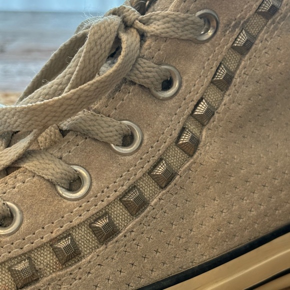 CConverse Chuck‎ Taylor Sz 8 Womens All Star Grey Suede Leather Studded High Top - Picture 8 of 10